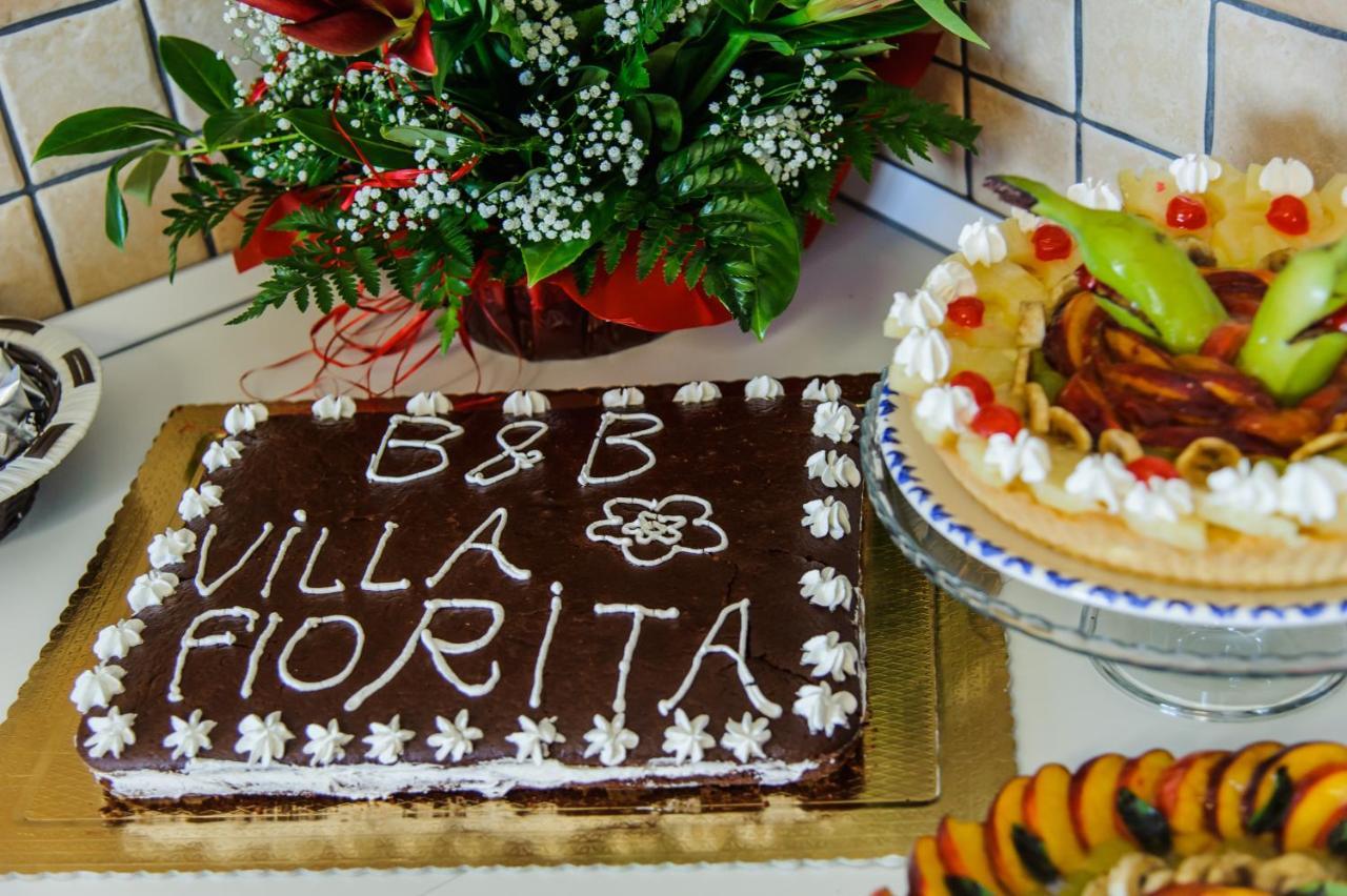 B&B Villa Fiorita 皮亚扎-阿尔梅里纳 外观 照片