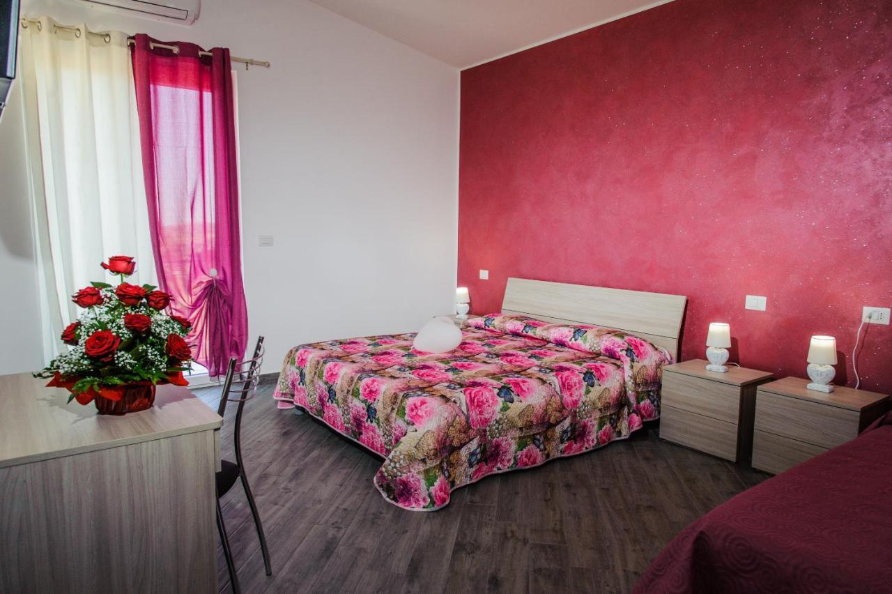 B&B Villa Fiorita 皮亚扎-阿尔梅里纳 外观 照片